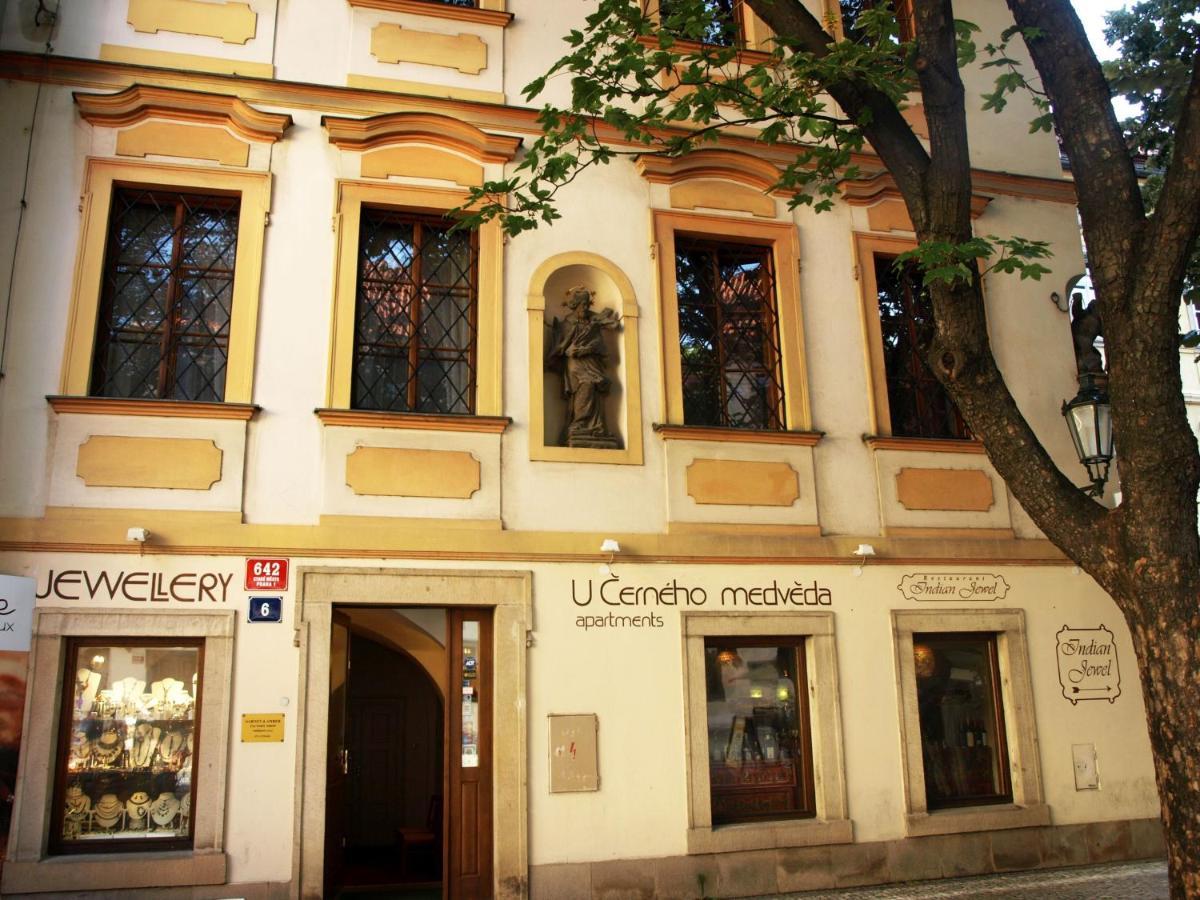 U Cerneho Medveda- At The Black Bear Lägenhet Prag Exteriör bild